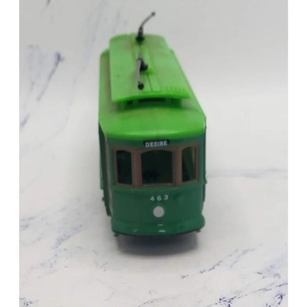 HO Scale Classic Trolley Car Desire Street Car #463